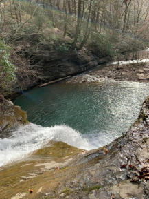 This is a picture of a stream in the Daniel Boone National Forest