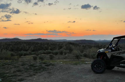 This is a picture of a sunset in the Danile Boone National Forest